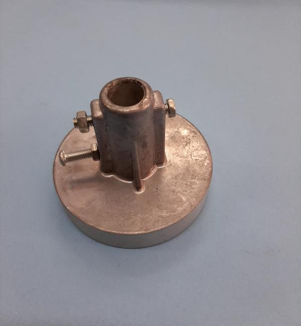 ACOPLE DE MOTOR LAVADORA 2 TANQUES   HUECO PASADO 10X14 CON TORNILLO