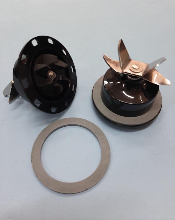 CUCHILLA LICUADORA HAMILTON BEACH  / BLACK + DECKER  CUELLO GRUESO NEGRA