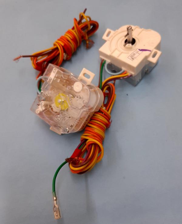 TIMER LAVADORA FRIGIDAIRE / ATLAS  5 LINEAS CON PUENTE / OREJAS TORCIDAS /3.5 A