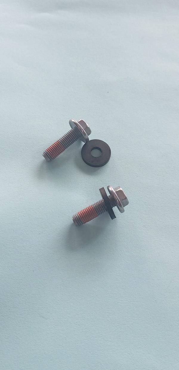 TORNILLO DE AGITADOR LAVADORA WHIRLPOOL AUTOMATICA WP358237