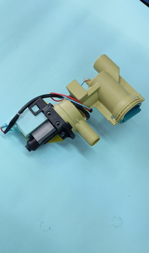 BOMBA COMPLETA SANKEY/ DAEWOO / MAGGIO PLATINA AL LADO , CUELLO LARGO 110V / 65W