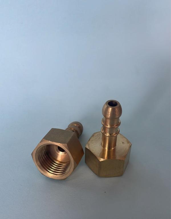 ACOPLE HEMBRA 1/2 PARA COCINA GAS ESPIGA RECTA