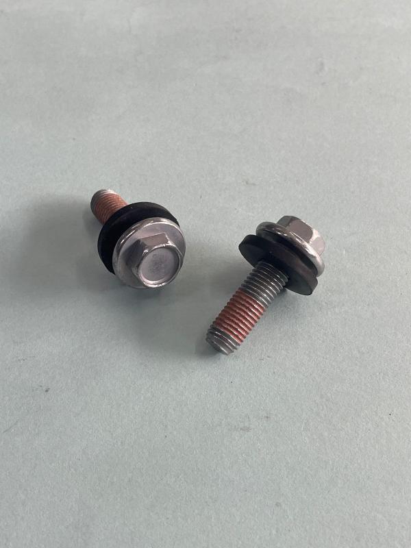 TORNILLO AGITADOR CENTRO LAVADO MABE ORIGINAL