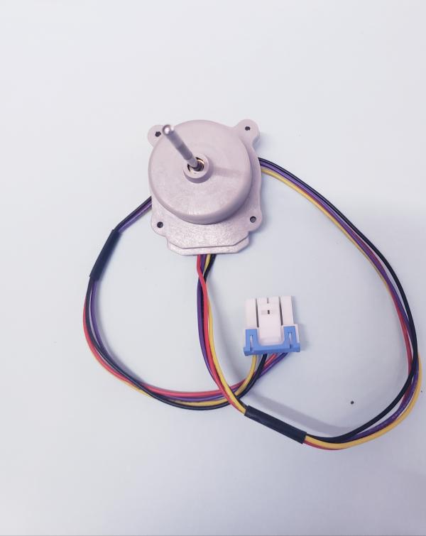 MOTOR ABANICO REFRIGERADORA LG INVERTER 4 LINEAS 12V / 1A /EAU65058313 / EAU63103001